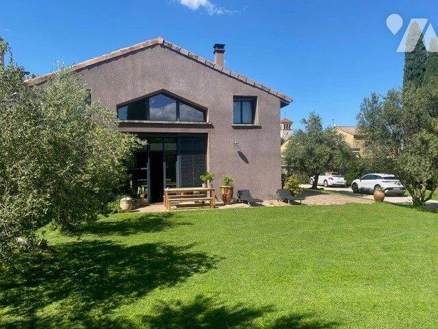 Maison 5 pièces 195 m² · à Guilherand-Granges · 195 m² · 587 000 €