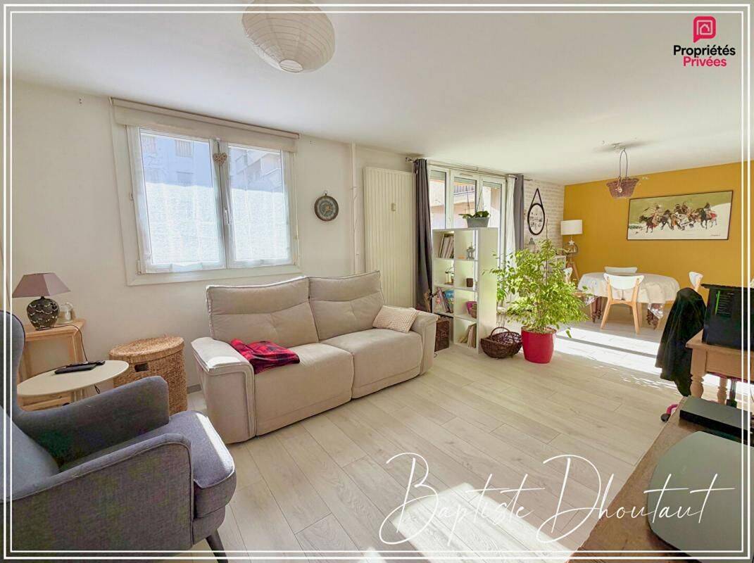 Appartement 5 pièces 84 m² · à Besançon · 84 m² · 142 000 €