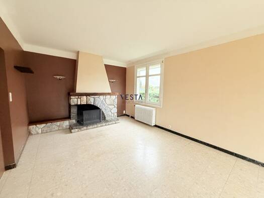 Maison à louer 1 350 € 4 pièces 3 chambres 138,5 m² 500 m² de terrain Saint-Simon Toulouse 31100