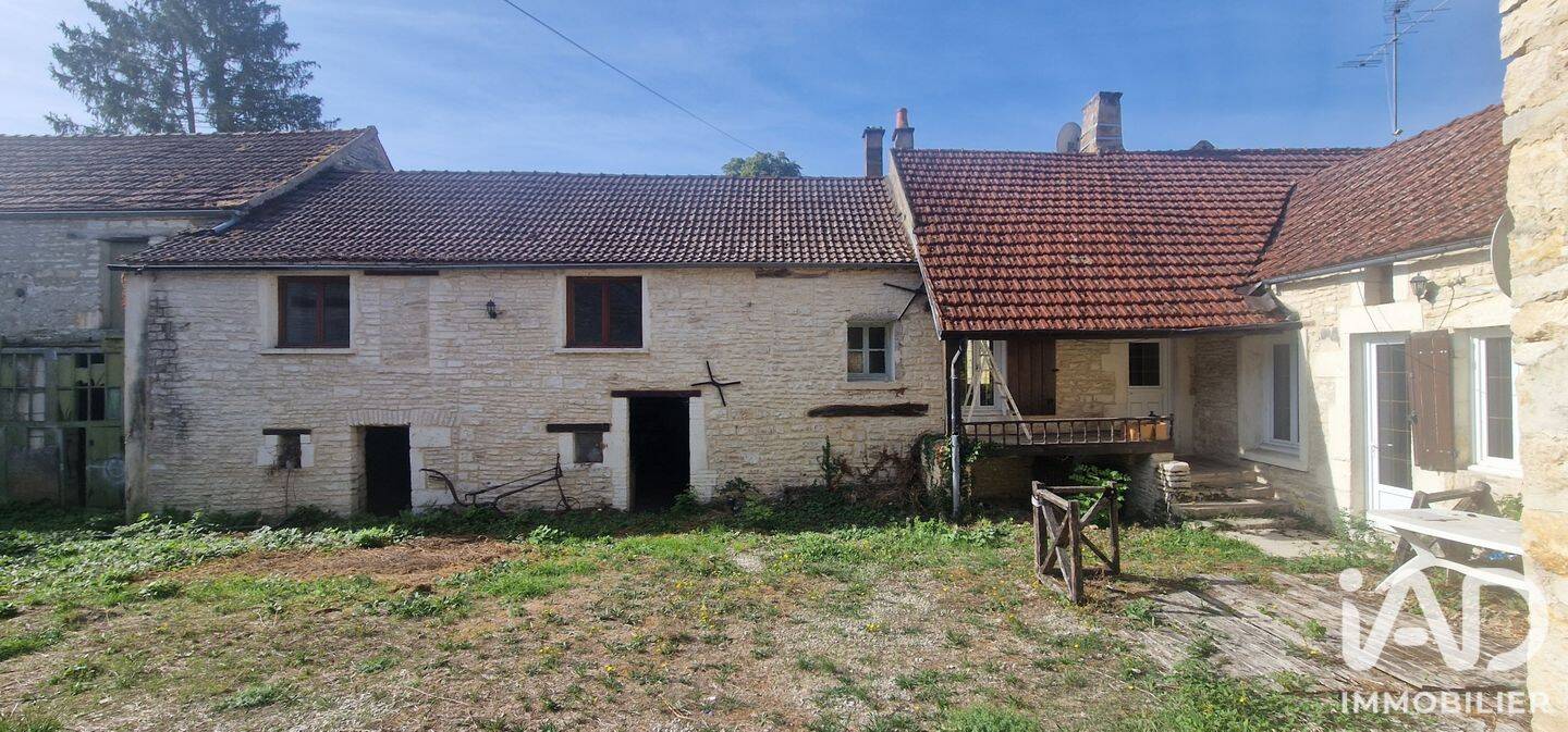 Maison 5 pièces 130 m² · à Tanlay · 130 m² · 89 000 €