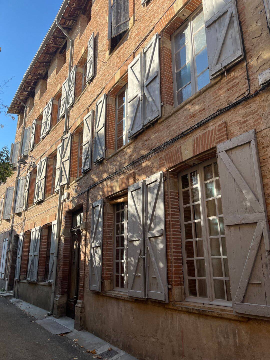 Maison 8 pièces 330 m² · à Rabastens · 330 m² · 449 000 €