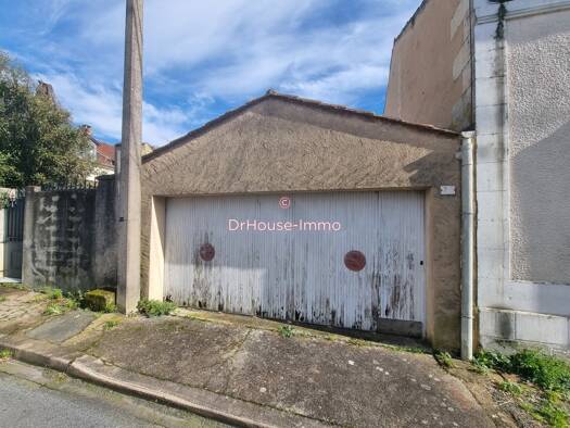 Parking à vendre 54 500 € 41 m² Foirail Bergerac 24100