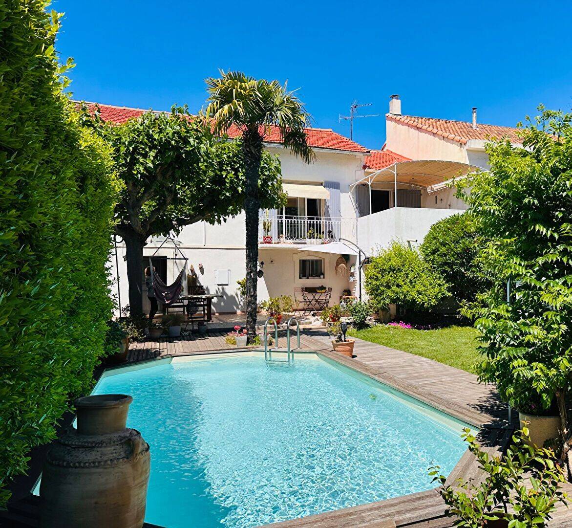 Maison 4 pièces 150 m² · à Arles · 150 m² · 519 000 €