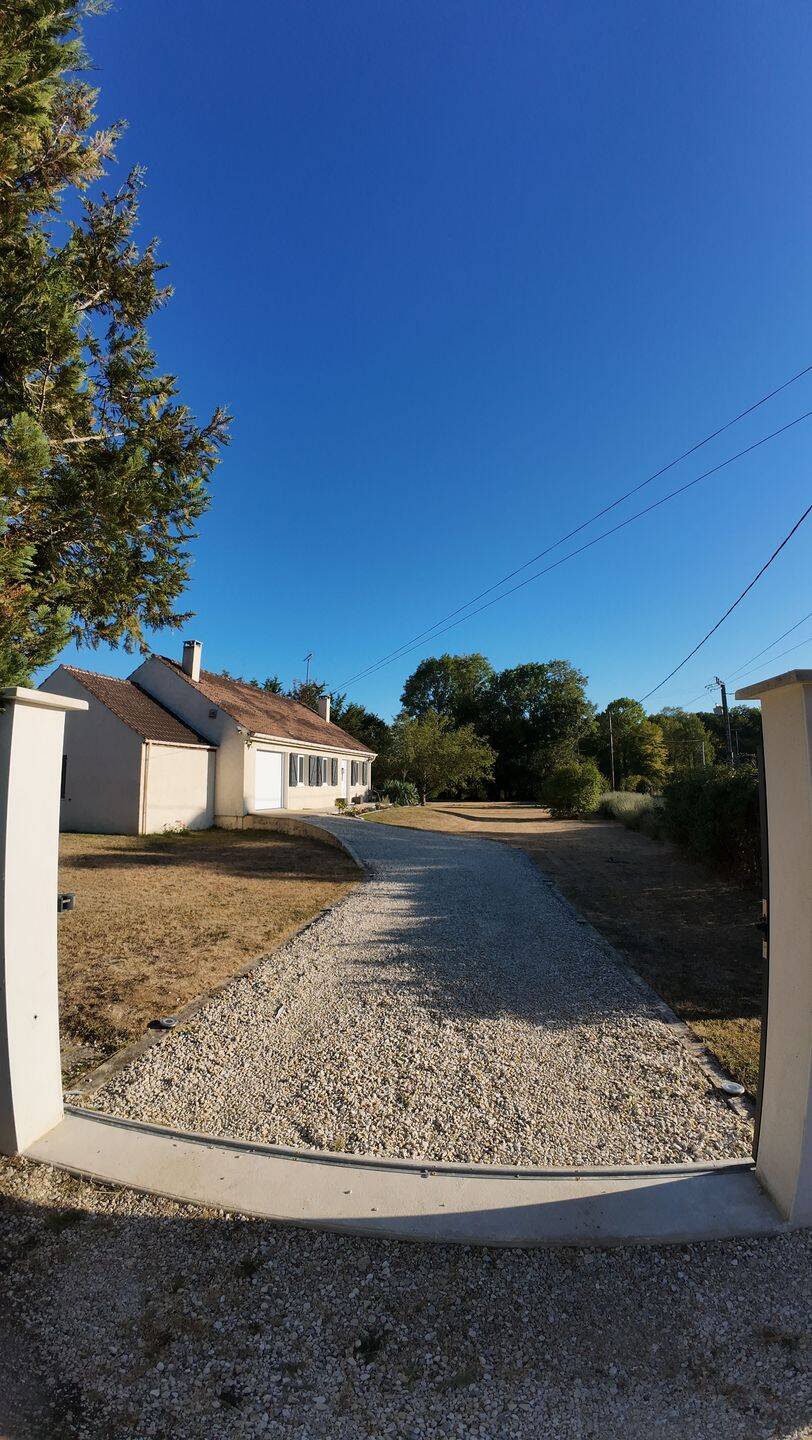 Maison 5 pièces 110 m² · à Sommecaise · 110 m² · 185 000 €