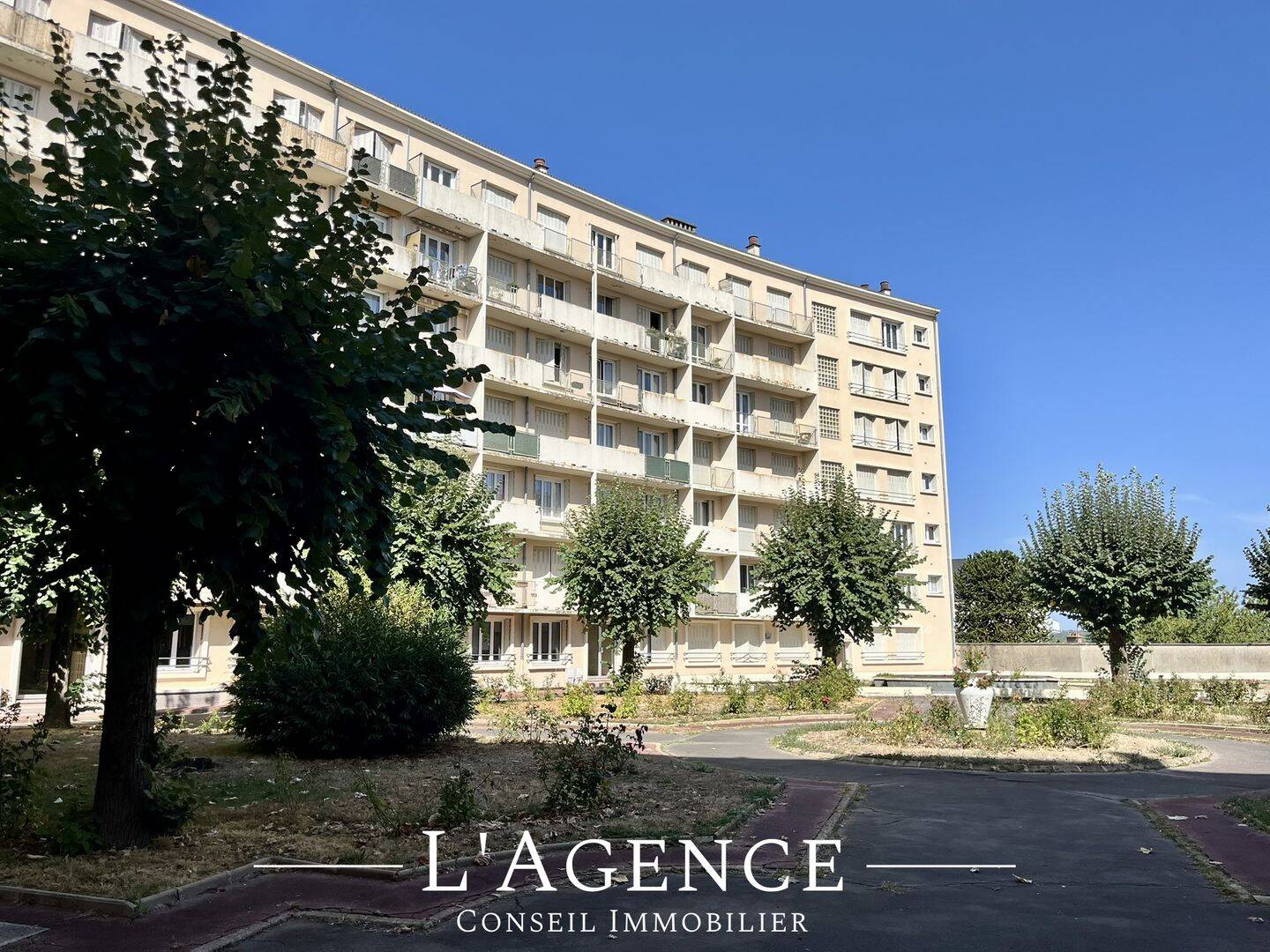 Appartement 3 pièces 76 m² · à Limoges · 75,8 m² · 86 400 €