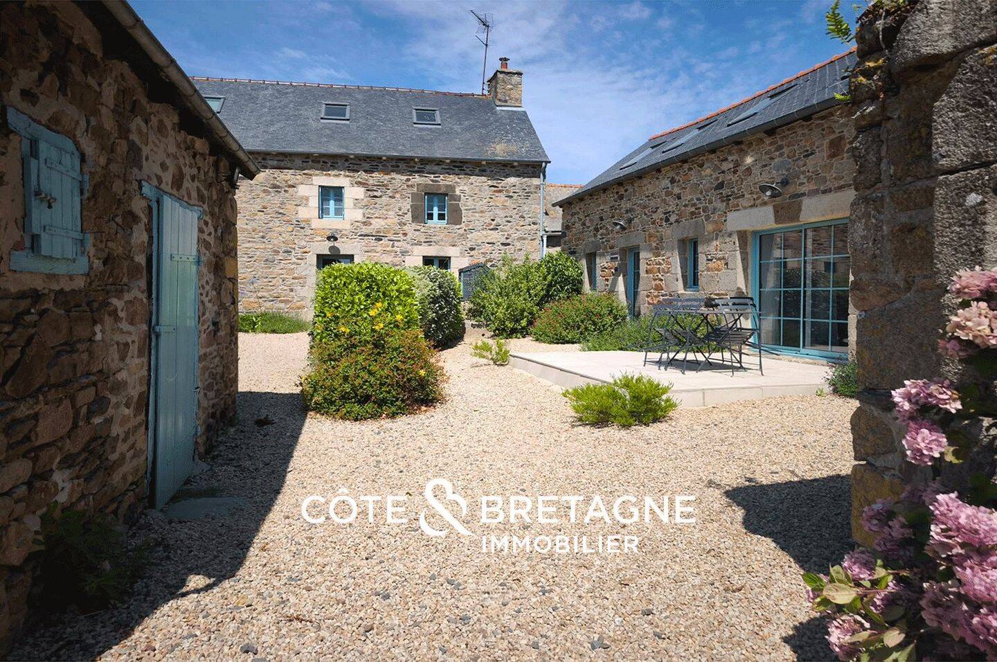 Maison 10 pièces 260 m² · à Paimpol · 260 m² · 1 095 000 €