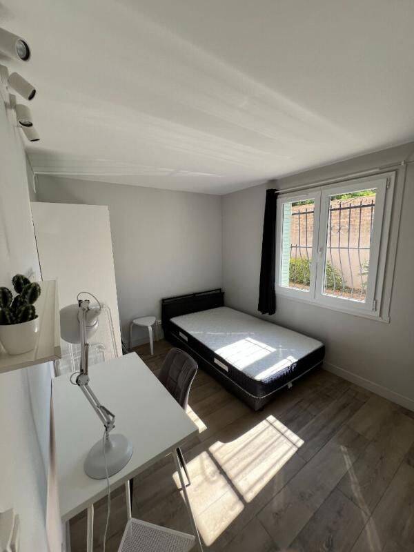 5 pièces 79 m² · à Lyon 8ème Arrondissement · 79 m² · 480 €/mois