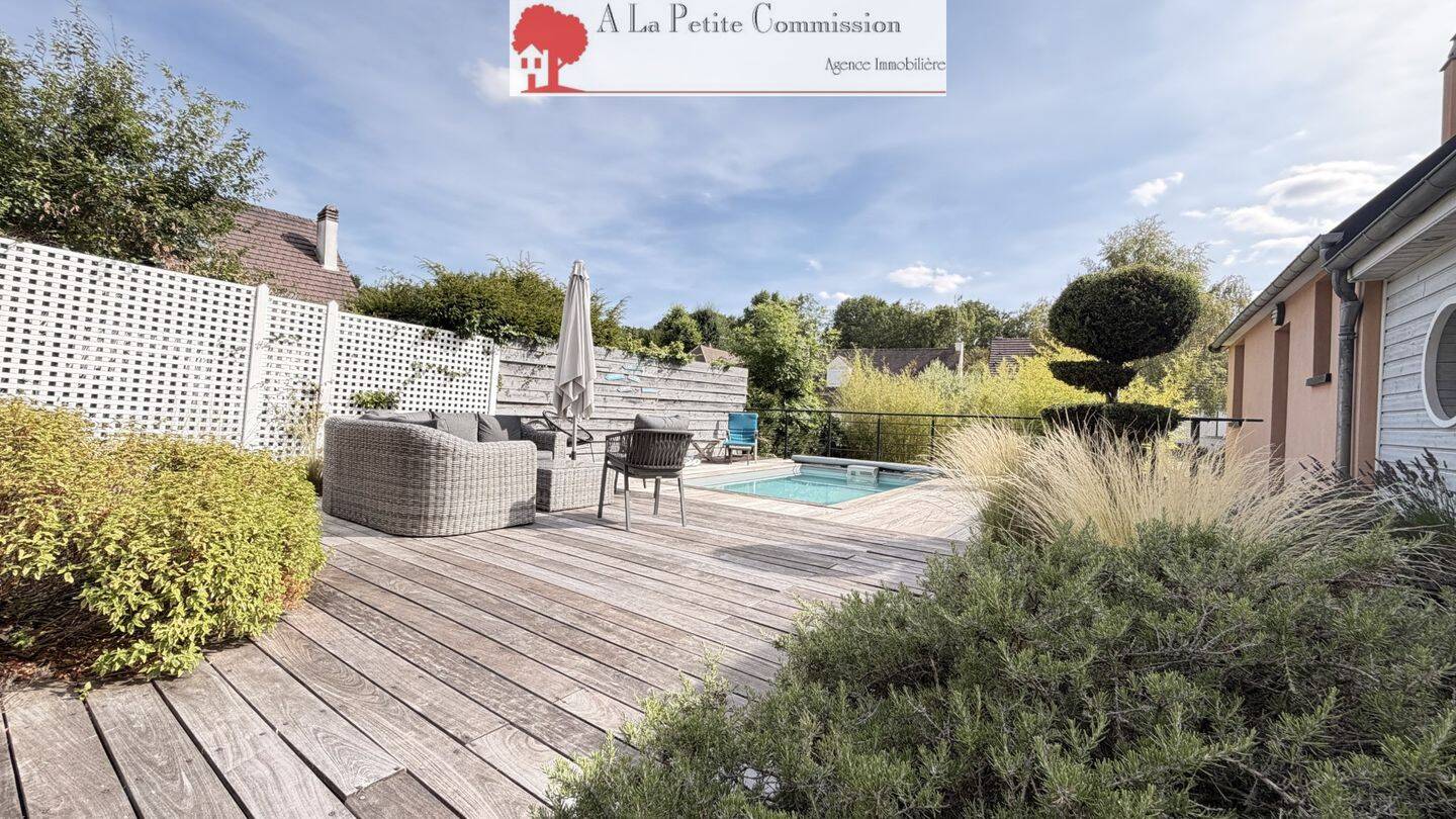Maison 6 pièces 151 m² · à Luisant · 151 m² · 492 000 €