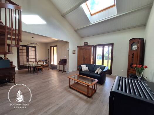 Maison à vendre 239 900 € 5 pièces 3 chambres 130 m² Nanteuil-Les Rochereaux Migné-Auxances 86440