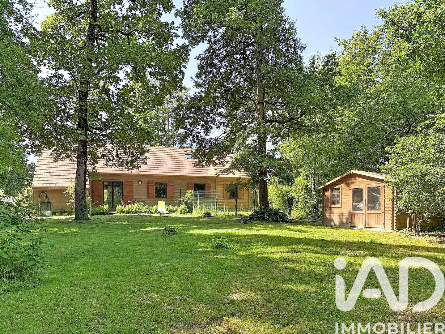 Maison 6 pièces 167 m² · à Sury-aux-Bois · 166,6 m² · 260 000 €