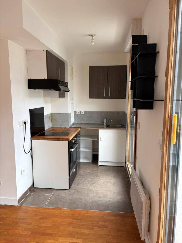 Appartement 2 pièces 36 m² · à Courbevoie · 35,6 m² · 1 370 €