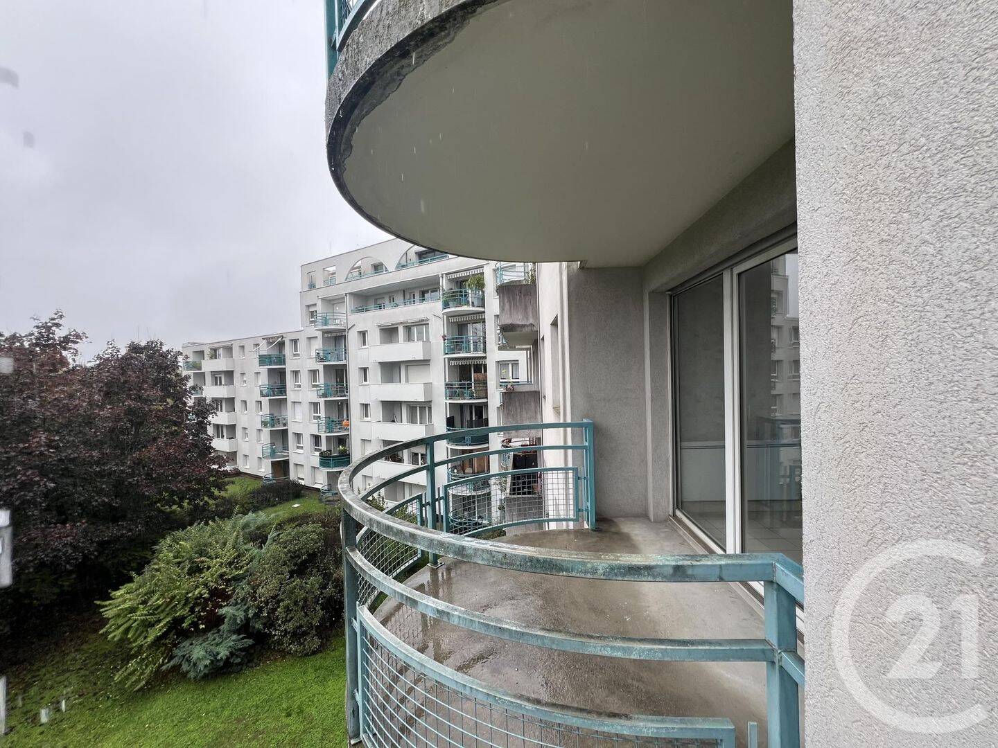 Appartement 3 pièces 69 m² · à Grenoble · 69,4 m² · 886 €