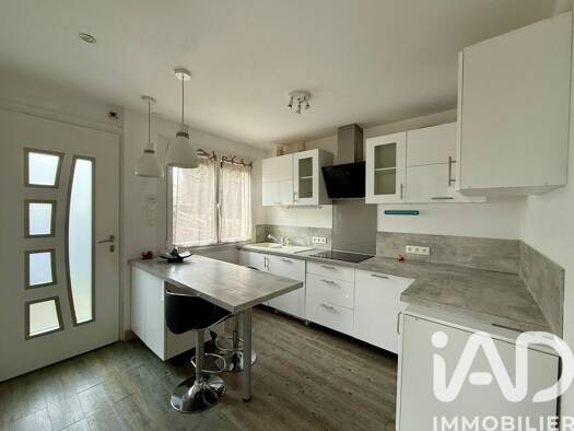 Maison à vendre 342 000 € 4 pièces 3 chambres 81 m² 183 m² de terrain Le Plateau-Parc Sucy-en-Brie 94370