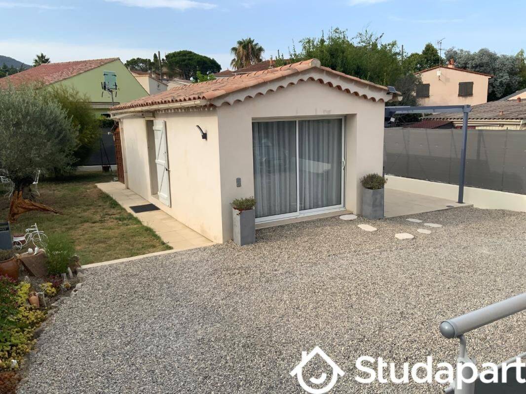 Appartement 1 pièce 21 m² · à Mandelieu-la-Napoule · 21 m² · 680 €/mois
