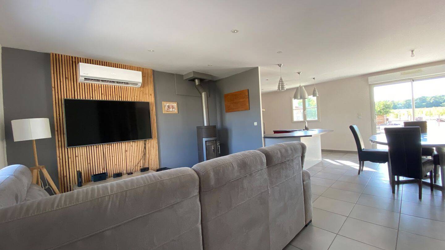 Maison 5 pièces 159 m² · à Saint-Georges-sur-Cher · 159 m² · 299 900 €