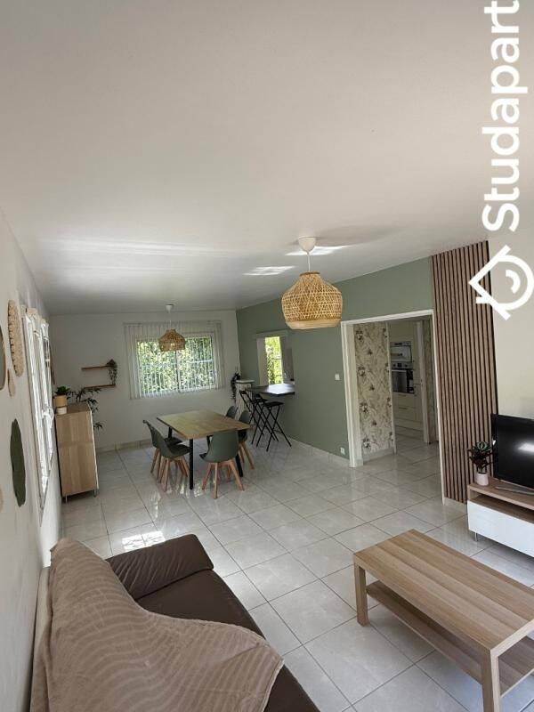 1 pièce 11 m² · à Saint-Avertin · 11 m² · 455 €/mois