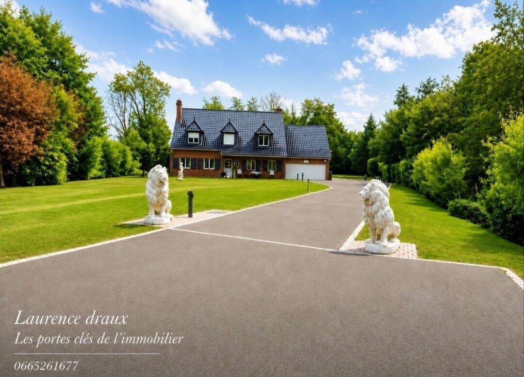 Maison 11 pièces 200 m² · à Bouchain · 200 m² · 610 000 €