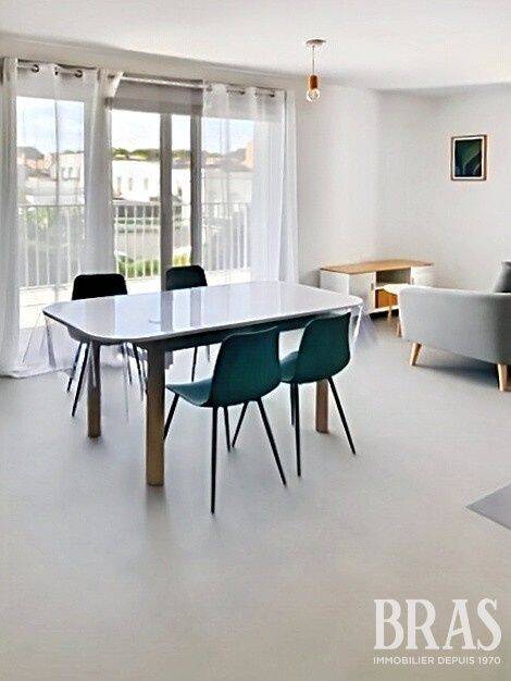 Appartement 3 pièces 61 m² · à La Roche-sur-Yon · 61 m² · 747 €