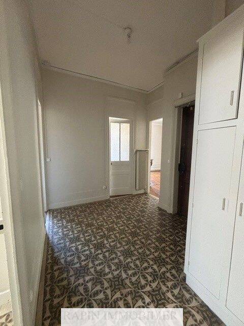 Appartement 3 pièces 73 m² · à Lyon 5ème Arrondissement · 73,1 m² · 1 000 €/mois