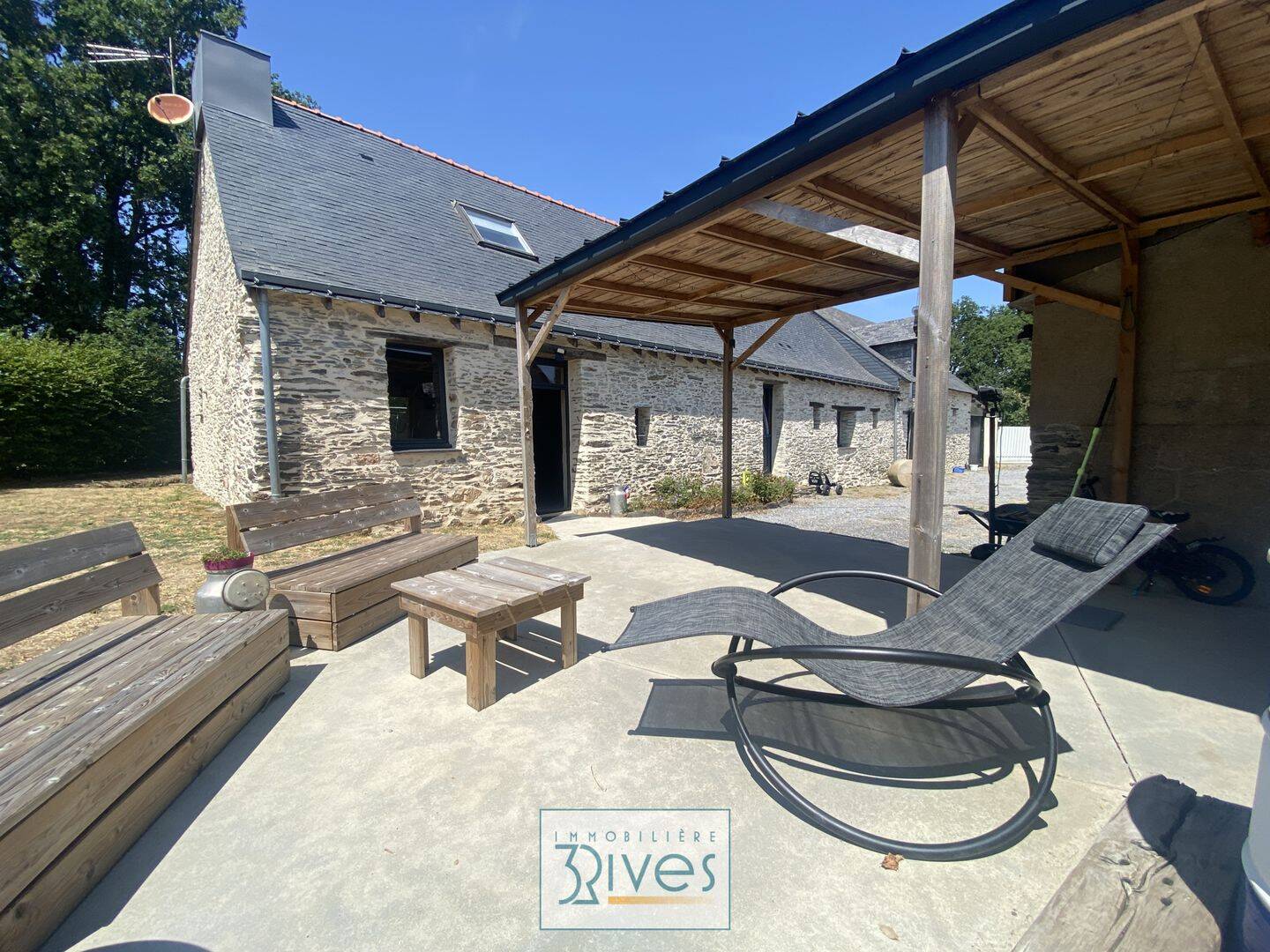 Maison 6 pièces 143 m² · à Val d'Erdre-Auxence · 143 m² · 260 000 €
