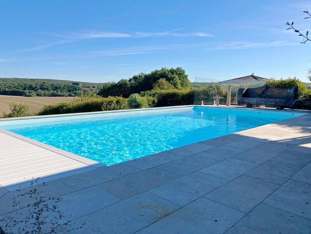 Maison 6 pièces 115 m² · à Garat · 115 m² · 305 000 €