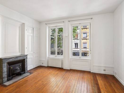 Appartement à vendre 235 000 € 3 pièces 1 chambre 63,4 m² Étage 1/3 Lyon 3ème arrondissement 69003