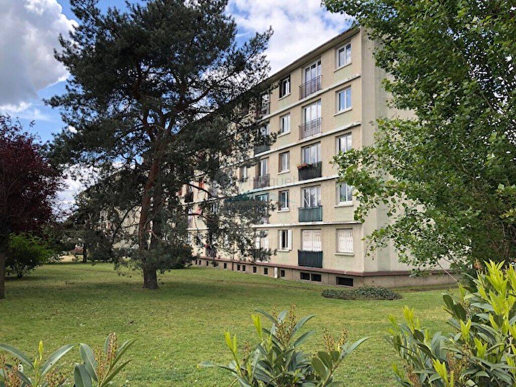Appartement 4 pièces 63 m² · à Neuilly-sur-Marne · 62,8 m² · 1 100 €