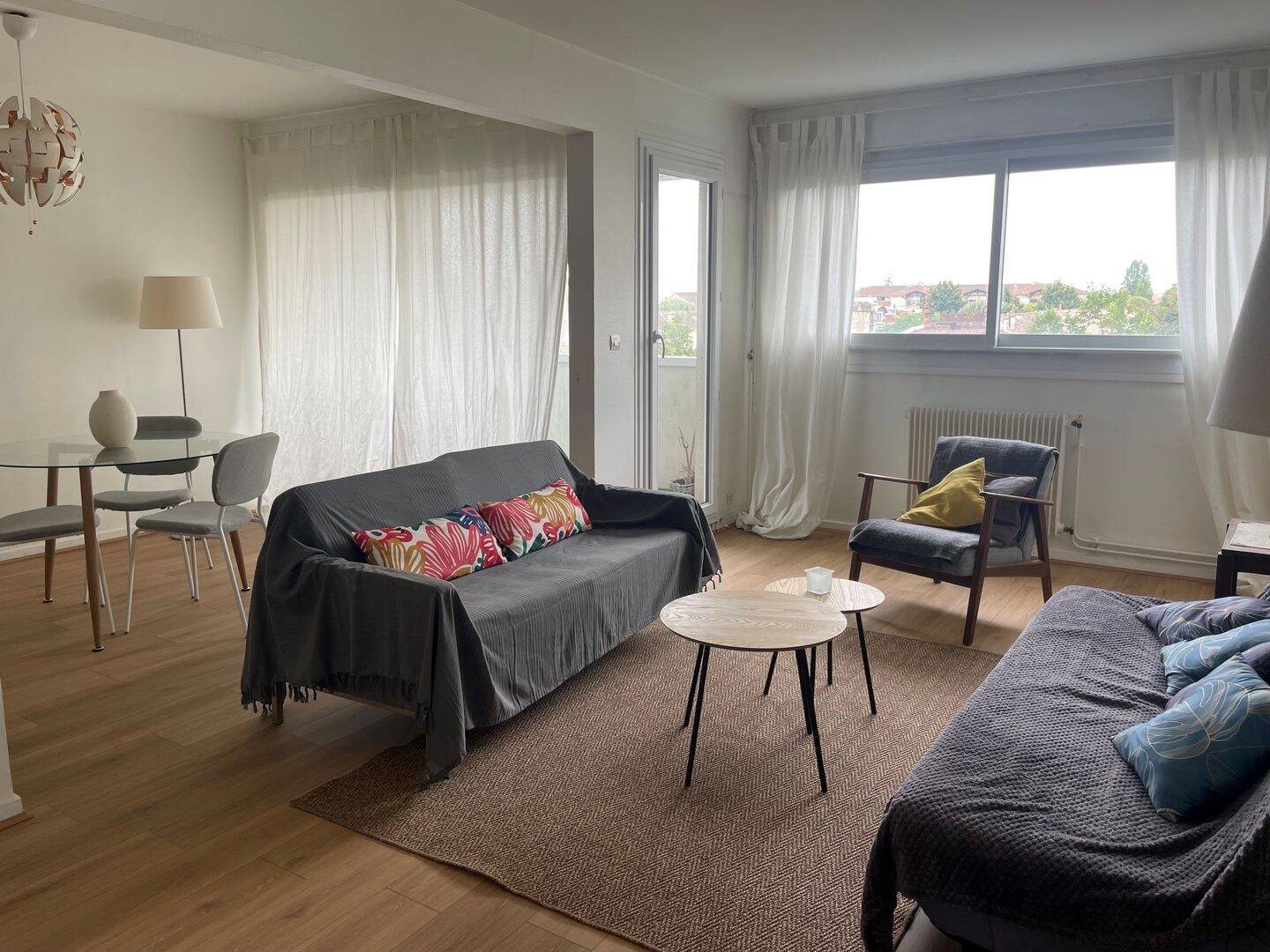Appartement 3 pièces 82 m² · à Bordeaux · 82 m² · 1 546 €