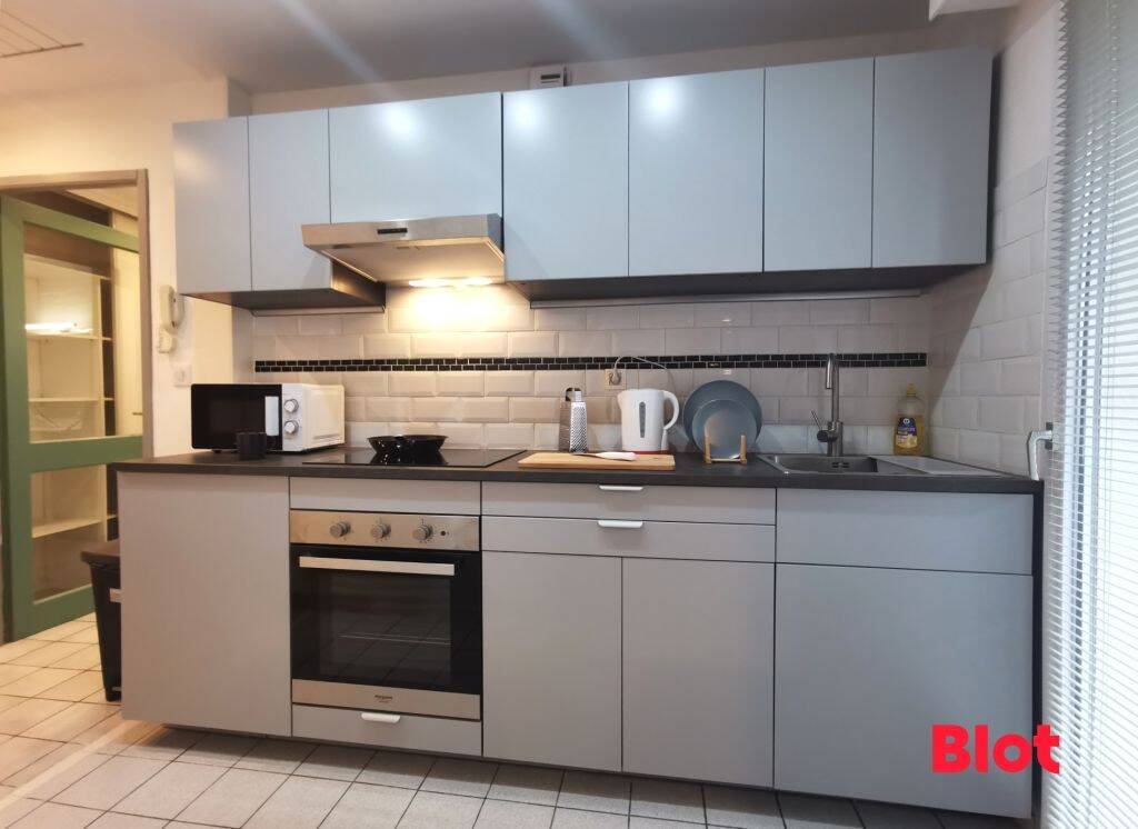 A LOUER / RENNES - LA MOTTE BRULON / T3 MEUBLÉ - 3 CHAMBRES - 10 — 10