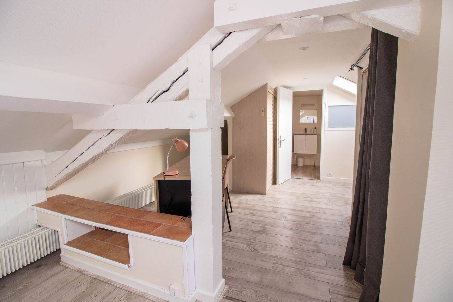 A louer, spacieux duplex neuf et équipé + clim, quartier Jouvence, 87,8 m² carrez et 112,99 m² au sol — 29