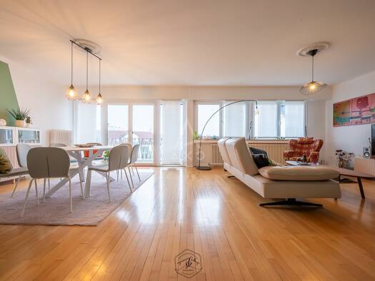 Appartement à vendre 435 000 € 5 pièces 3 chambres 132 m² Étage 3/5 Magny Metz 57000