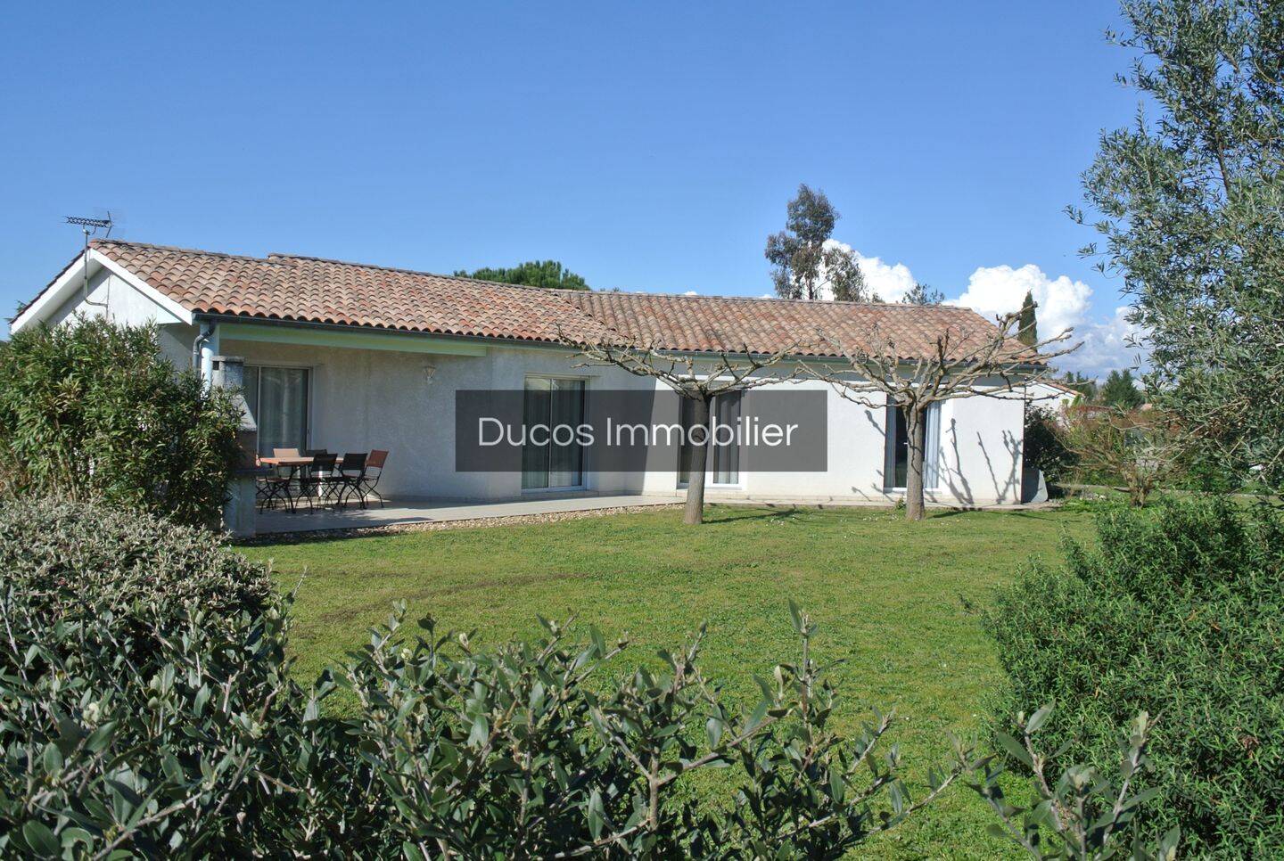 Maison 5 pièces 120 m² · à Sainte-Bazeille · 120 m² · 275 100 €