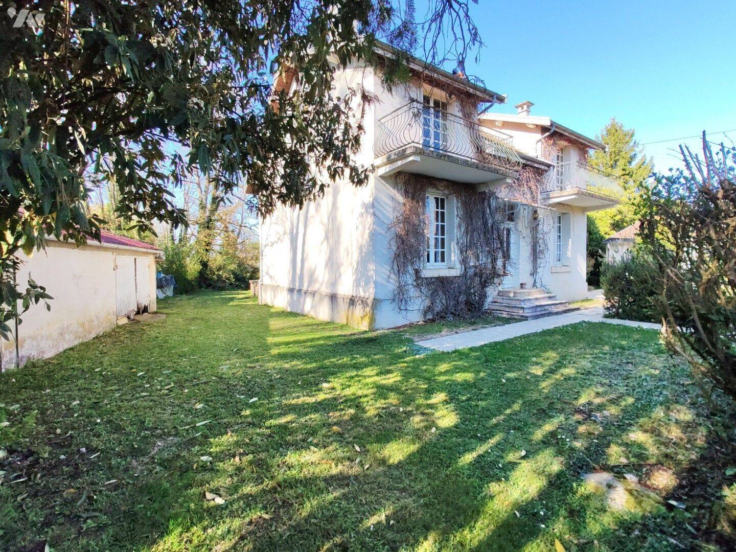 Maison 5 pièces 182 m² · à Saint-Jean-de-Losne · 182 m² · 225 000 €