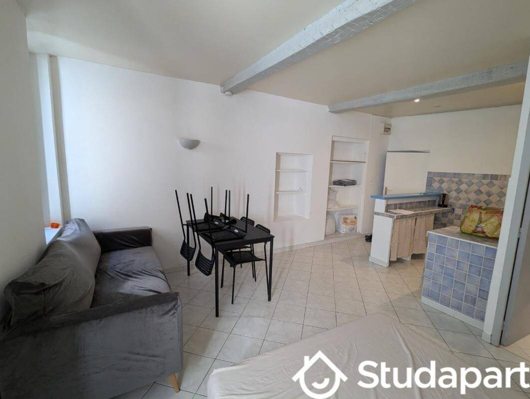Appartement 1 pièce 25 m² · à Trans-en-Provence · 25 m² · 500 €/mois