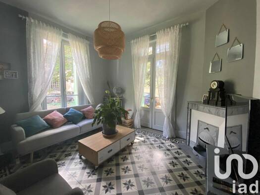 Maison à vendre 519 000 € 7 pièces 6 chambres 220 m² Izieux-La Varizelle-La Chabure-Le Creux Saint-Chamond 42400