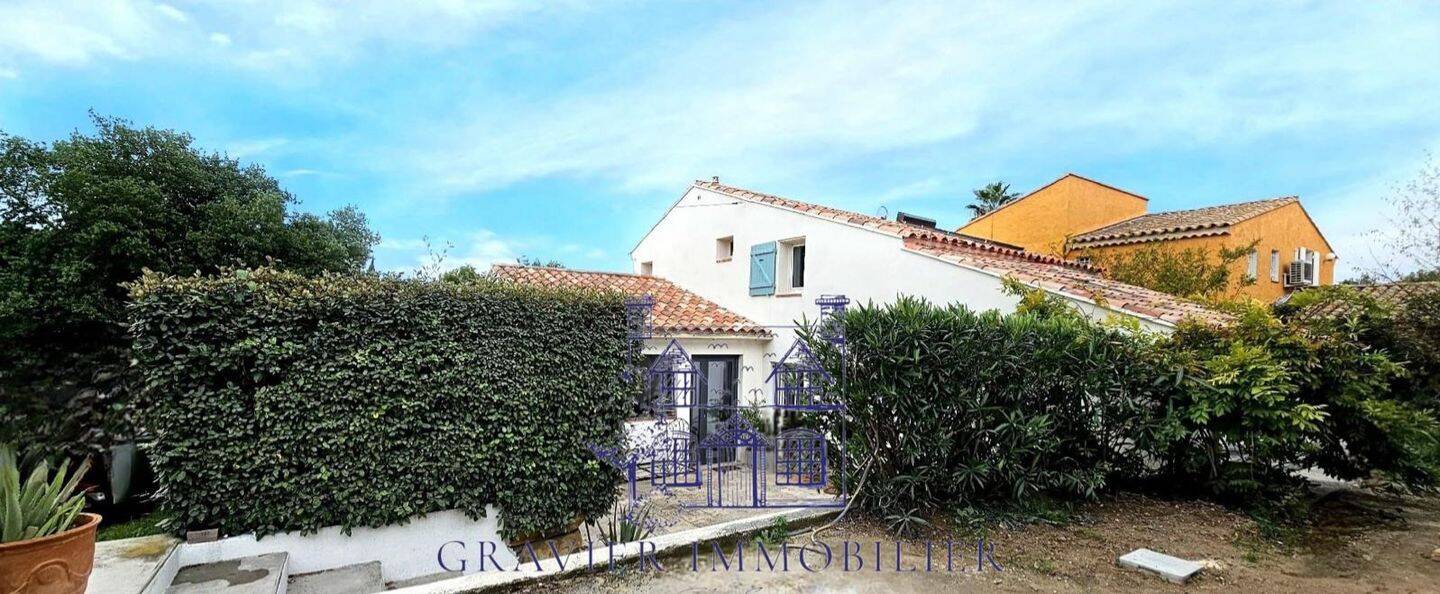 Maison 4 pièces 189 m² · à La Cadière-d'Azur · 189,3 m² · 890 000 €