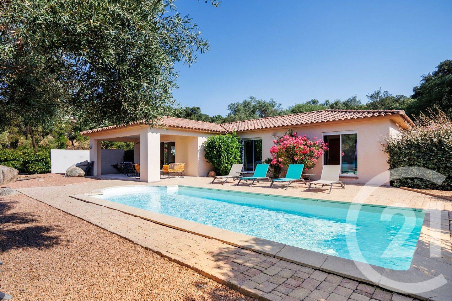 Maison 5 pièces 132 m² · à Lecci · 132 m² · 820 000 €