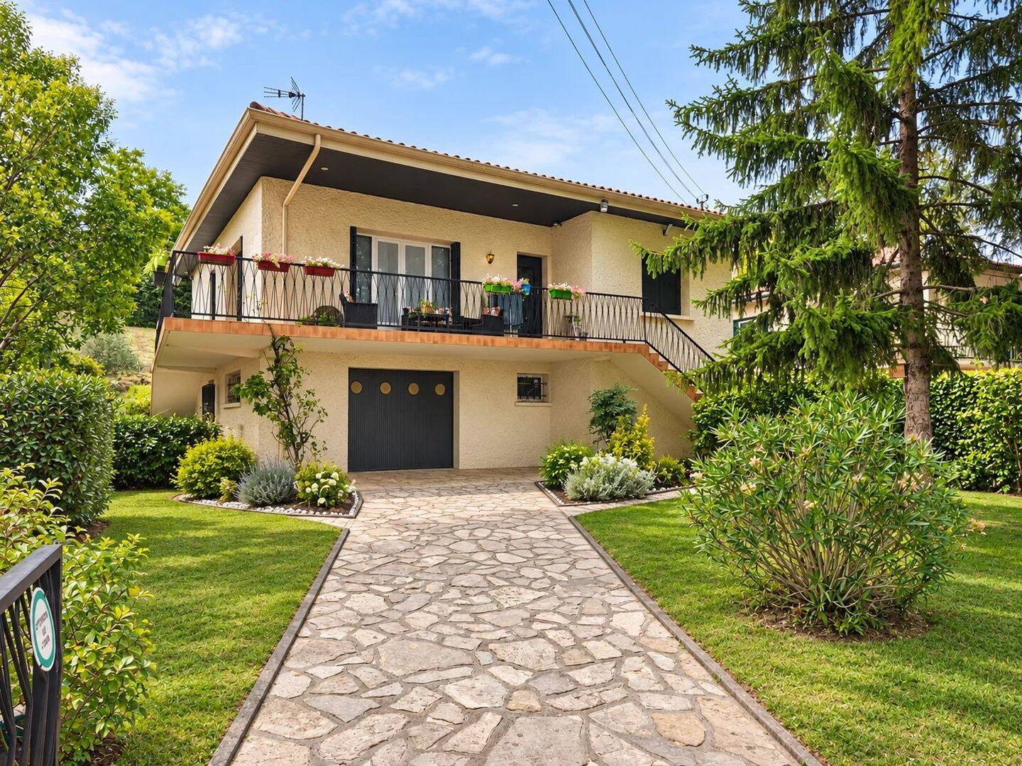 Maison 4 pièces 85 m² · à Samatan · 85,2 m² · 990 €/mois