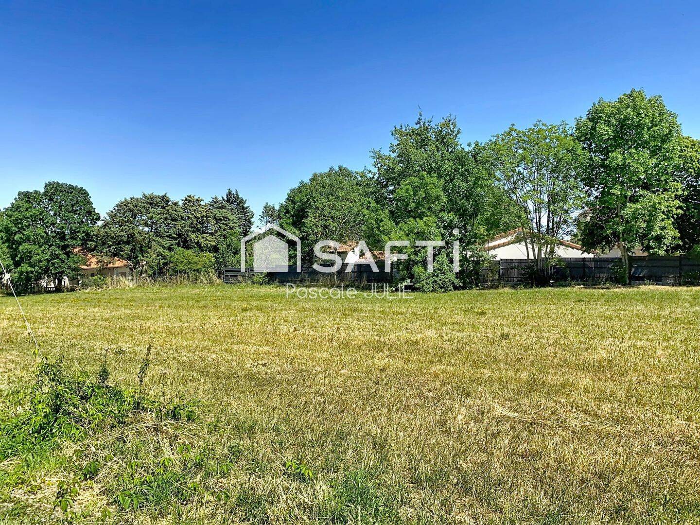 Terrain de 781 m² à Vallesvilles - photo 2