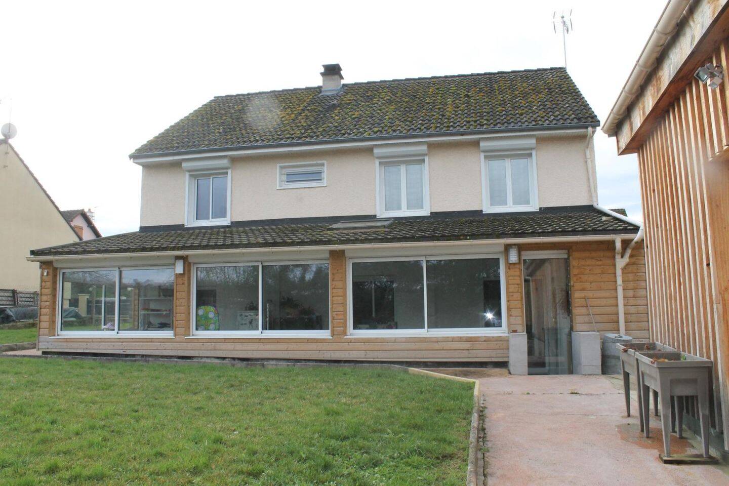 Maison 6 pièces 153 m² · à Cusset · 153 m² · 265 000 €