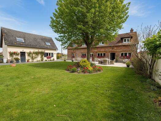 Maison à vendre 219 000 € 5 pièces 3 chambres 122 m² Sud Gournay-en-Bray 76220