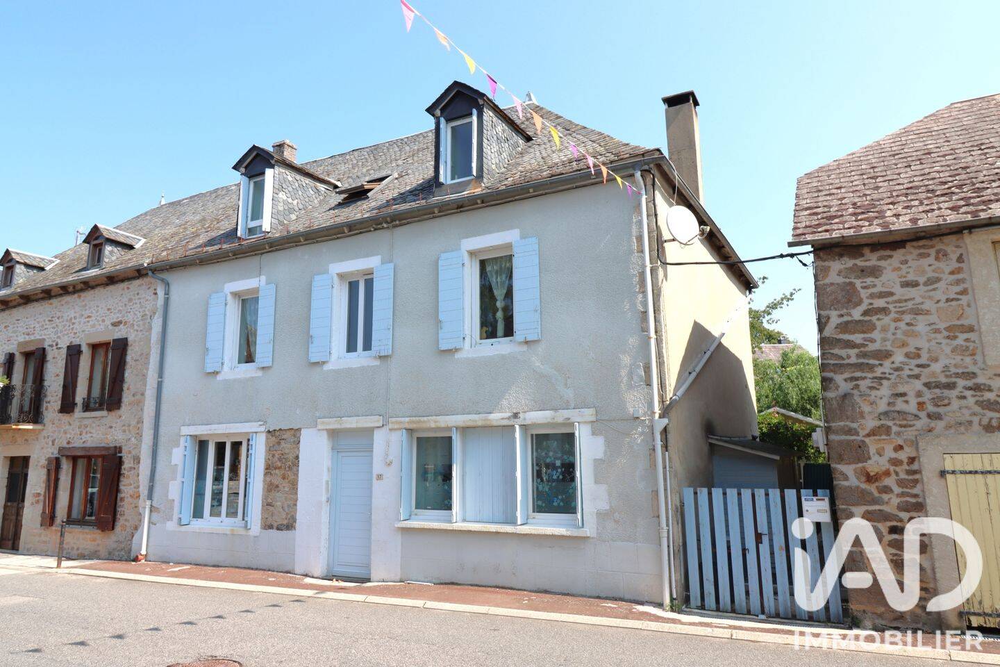 Maison 11 pièces 185 m² · à Lapleau · 185 m² · 152 000 €