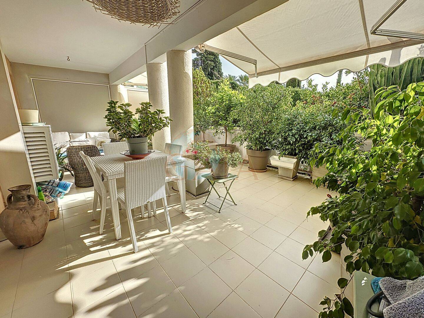 Appartement 3 pièces 64 m² · à Le Cannet · 64 m² · 399 000 €