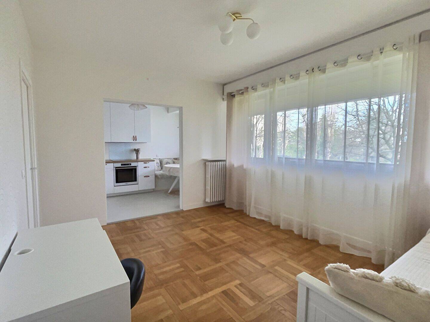 Appartement 1 pièce 35 m² · à Garches · 35,4 m² · 900 €/mois