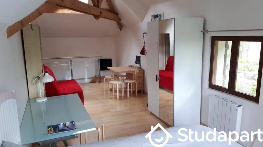 1 pièce 40 m² · à Venon · 40 m² · 550 €