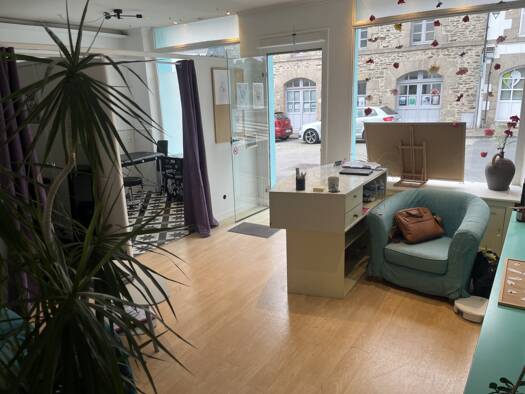 Local commercial à louer 675 € 35,3 m² de surface de vente Pontivy 56300