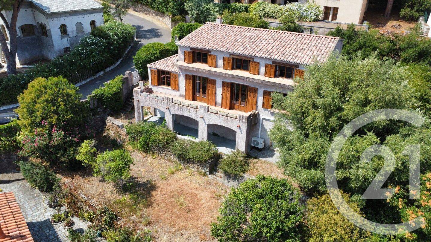Maison 5 pièces 175 m² · à San-Martino-Di-Lota · 175 m² · 710 000 €