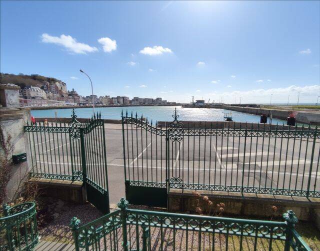 Appartement 5 pièces 99 m² · à Le Tréport · 98,9 m² · 283 000 €