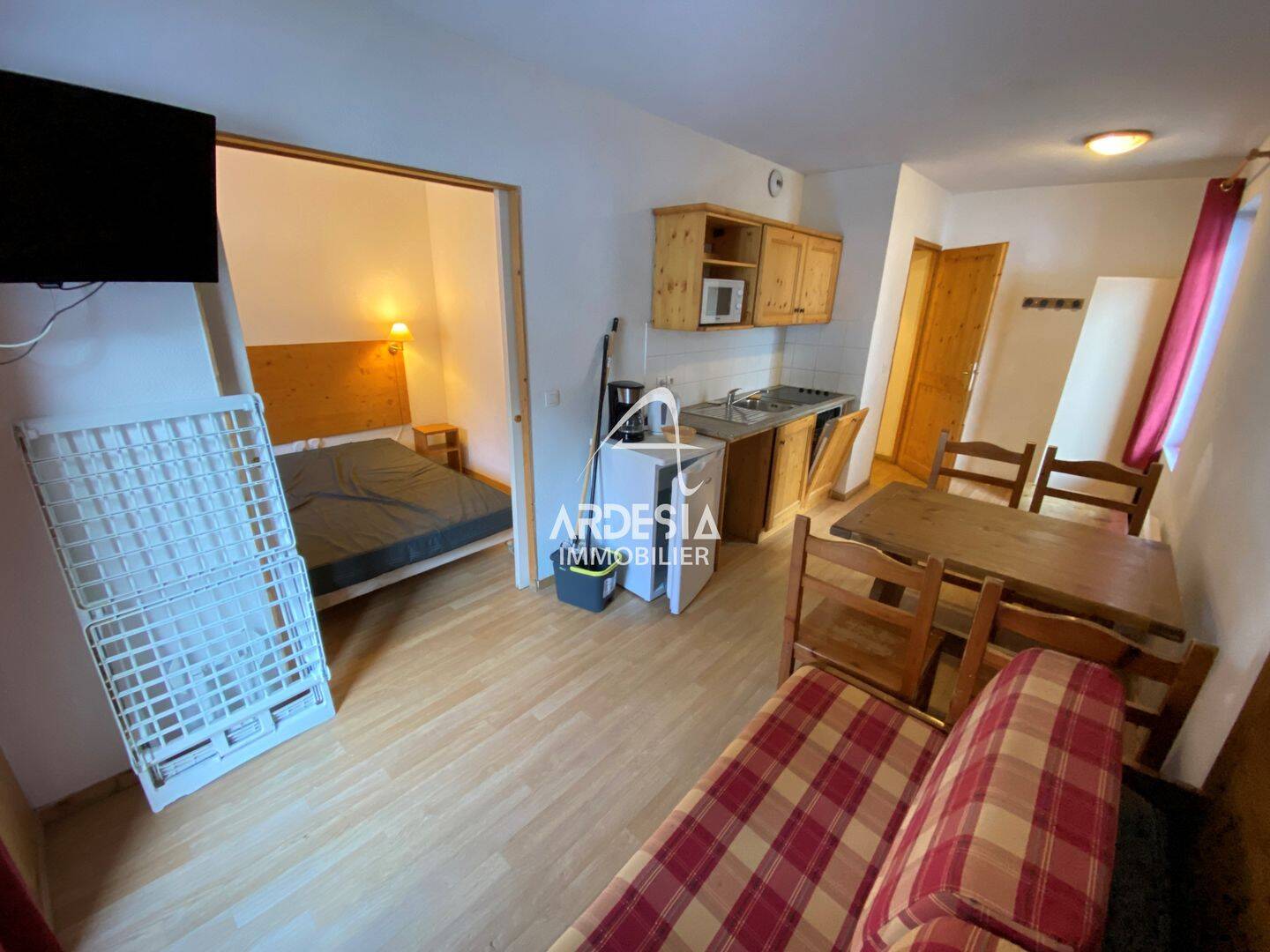 Appartement 2 pièces 28 m² · à Saint-Sorlin-d'Arves · 28 m² · 76 000 €