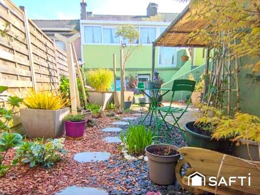 Maison à vendre 268 000 € 5 pièces 2 chambres 91 m² 166 m² de terrain Plouay 56240